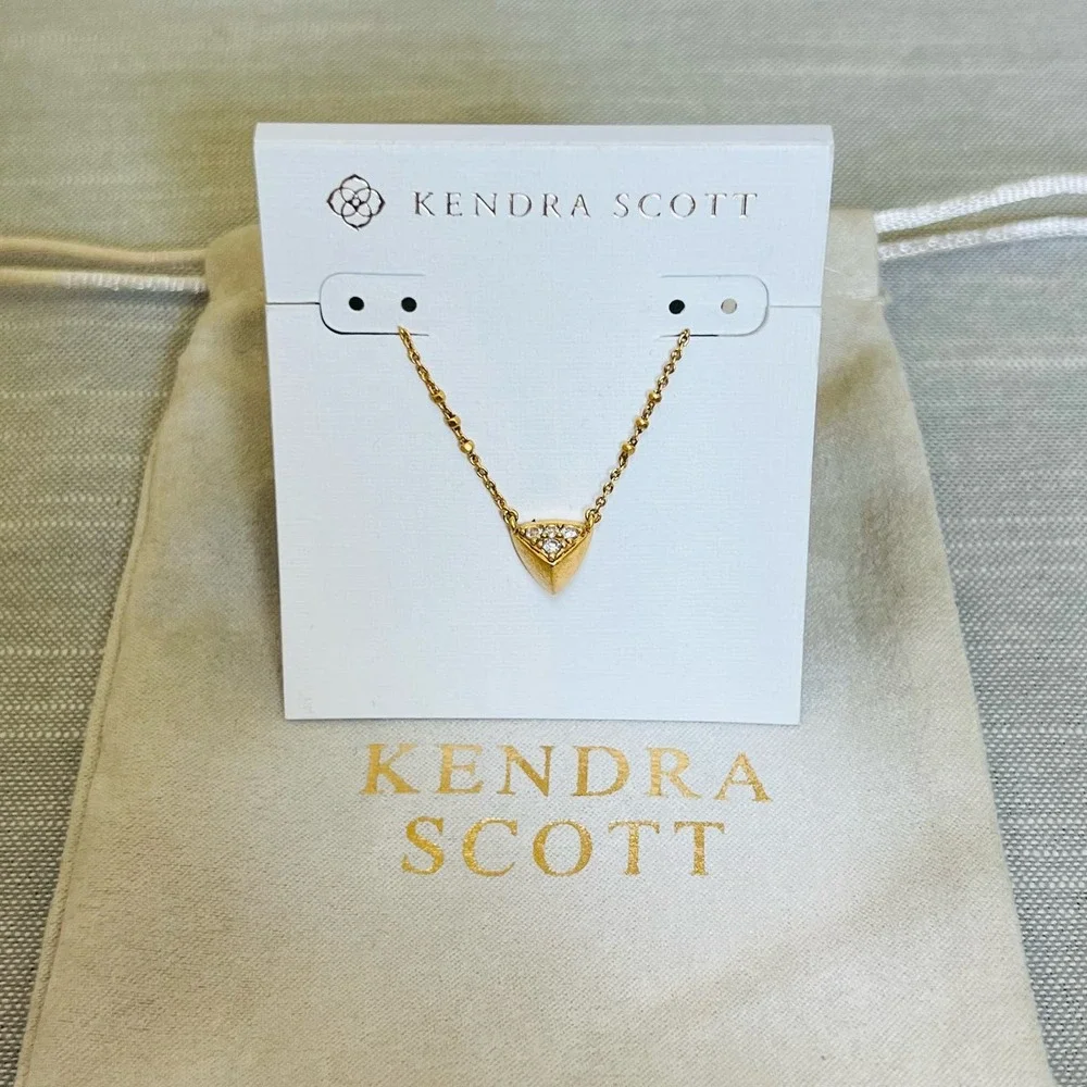 New Kenda Scott Perry Pendant Necklace in Vintage Gold - Picture 4 of 10